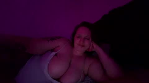 Snapshot of velvet_vixen777 chatting on 07.31.26 velvet_vixen777 online show from 07.31.26