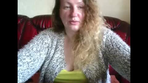 Snapshot of velvetdiamond chatting on 06.09.26 velvetdiamond online show from 06.09.26