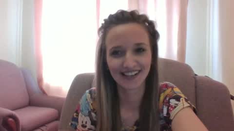 Snapshot of velvetintuition chatting on 05.08.26 velvetintuition online show from 05.08.26