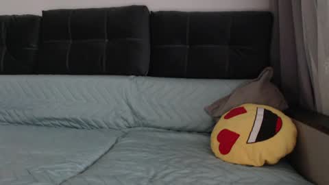 velvetmoon123 online show from 04.17.26