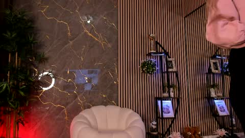 Velvet online show from 04.05.26