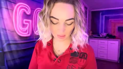 MERYEM online show from 02.23.26