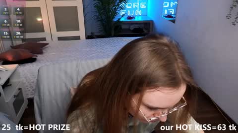 CLEOshort hair  TIna long hair  online show from 12.14.24