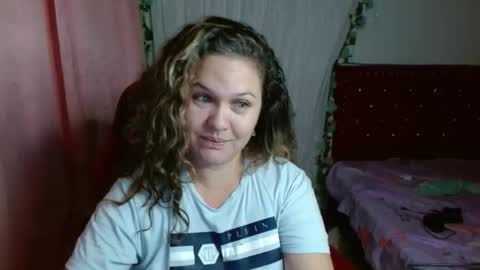 venecasexy44 online show from 11.19.25