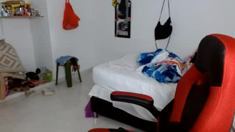Snapshot of venecasexy44 chatting on 07.10.26 venecasexy44 online show from 07.10.26