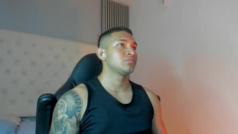 Snapshot of venedic__bull chatting on 02.10.26 Venedic online show from 02.10.26