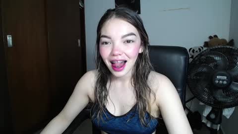 Venelope 3 online show from 12.08.24