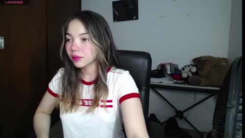 Venelope 3 online show from 01.22.25