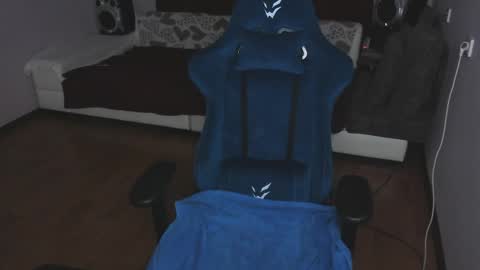 veneradi615 online show from 02.05.25