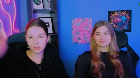 Snapshot of venezia_barton chatting on 02.26.26 venezia_barton online show from 02.26.26