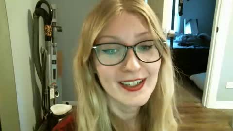 venomandvine online show from 02.18.26