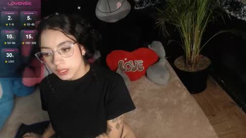 eva online show from 12.21.25