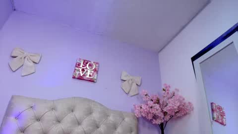 Snapshot of venus_26_ chatting on 06.02.26 eva online show from 06.02.26