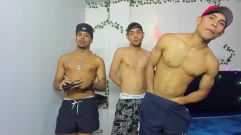 venus_boy2 online show from 11.07.25