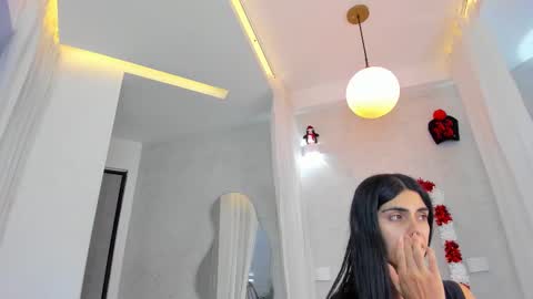 Snapshot of venus_flame chatting on 12.17.25 VENUS online show from 12.17.25