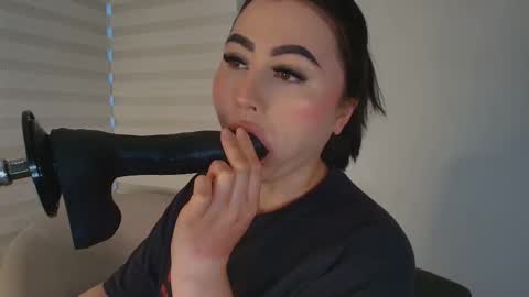 Venus online show from 02.25.26