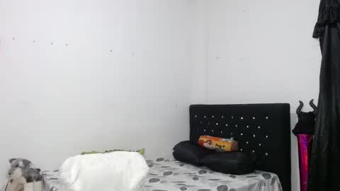 venus_menoza online show from 02.10.25