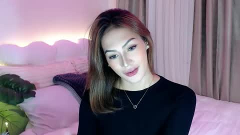 Venus Sunrise Bombshell online show from 02.20.26