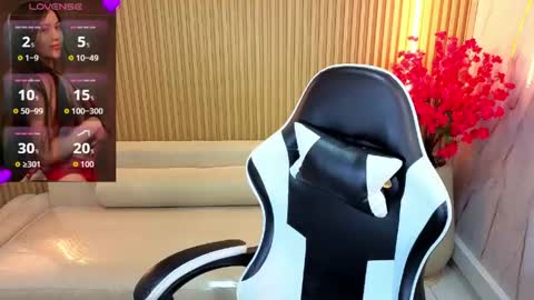 Venus  online show from 06.04.26