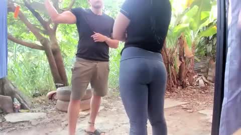 venus ... zeus sheer  online show from 01.31.25