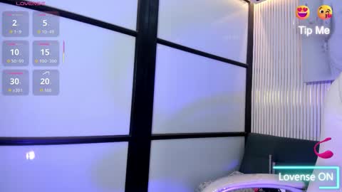 Snapshot of venuscoleman_ chatting on 02.06.26 Venus online show from 02.06.26