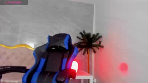 venuss online show from 11.06.25