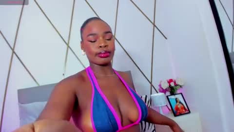 VENUS online show from 09.10.25