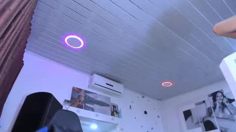 ---Venuz--- online show from 02.23.25