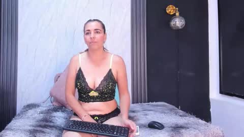 verabeautiful online show from 01.10.26