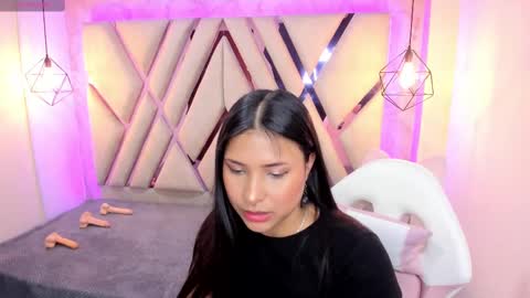 Snapshot of verabest chatting on 12.04.24 Domelipa online show from 12.04.24