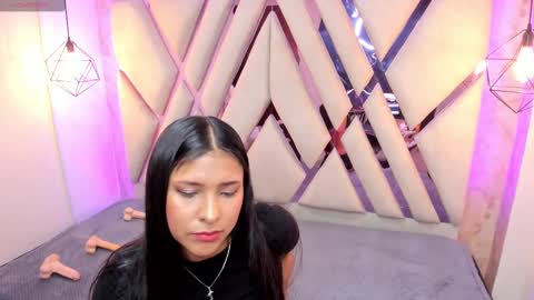 Snapshot of verabest chatting on 12.04.24 Domelipa online show from 12.04.24