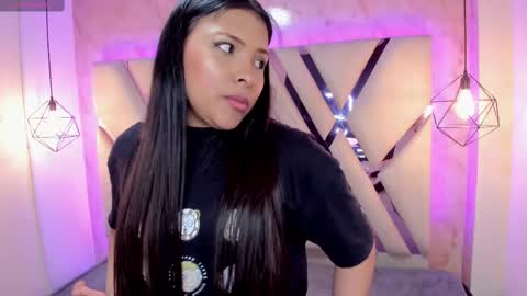 Snapshot of verabest chatting on 12.06.24 Domelipa online show from 12.06.24