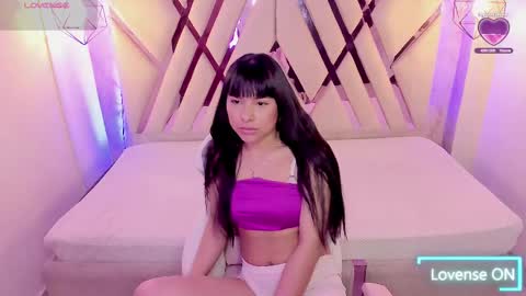 Snapshot of verabest chatting on 02.24.25 Domelipa online show from 02.24.25