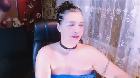 Snapshot of veraluss chatting on 03.28.26 Vera Luss online show from 03.28.26