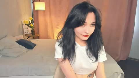 Snapshot of verapalazzo chatting on 06.01.26 Keely online show from 06.01.26