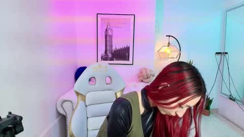 Snapshot of vermelha_gremory1 chatting on 12.18.24 vermelha gremory1 online show from 12.18.24