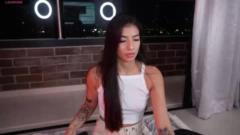 vero_cam online show from 02.19.25