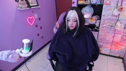     online show from 10.17.25