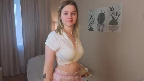 Veronica online show from 10.07.25