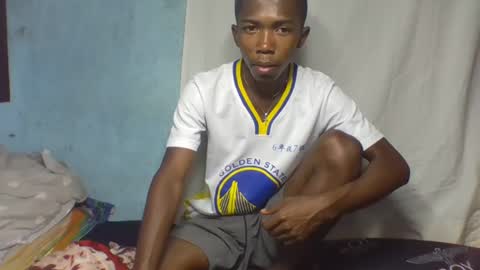 Snapshot of verolla31 chatting on 02.17.25 verolla31 online show from 02.17.25