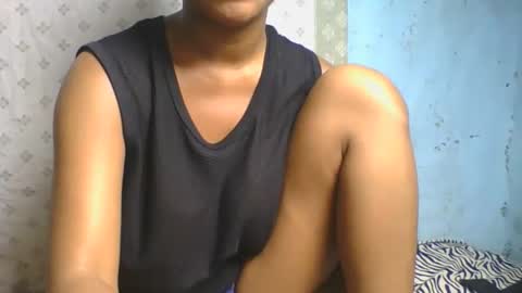 Snapshot of verolla31 chatting on 09.25.25 verolla31 online show from 09.25.25