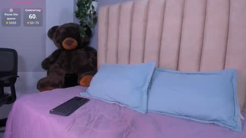 Veronica online show from 02.04.26