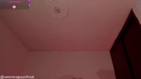 Vero 3 online show from 01.26.25