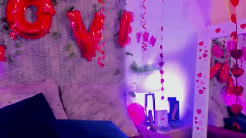 Veronica Olson online show from 02.15.25