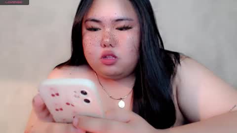 Snapshot of veronicakisses chatting on 03.19.26 MS. VERONICA 22 I love Aza 3 online show from 03.19.26