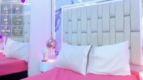 Veronica  online show from 02.16.26