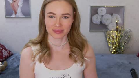 Veronika online show from 12.17.24