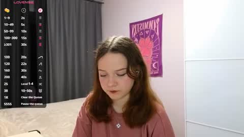 Snapshot of veroniquecabarcas chatting on 06.29.26 Anna online show from 06.29.26