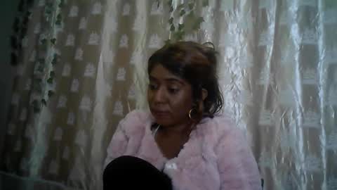 Snapshot of verronique1511 chatting on 05.20.26 verronique1511 online show from 05.20.26