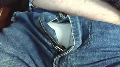 Erik online show from 11.28.25